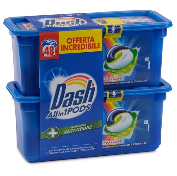 Labelled detergent with pre-printed band
